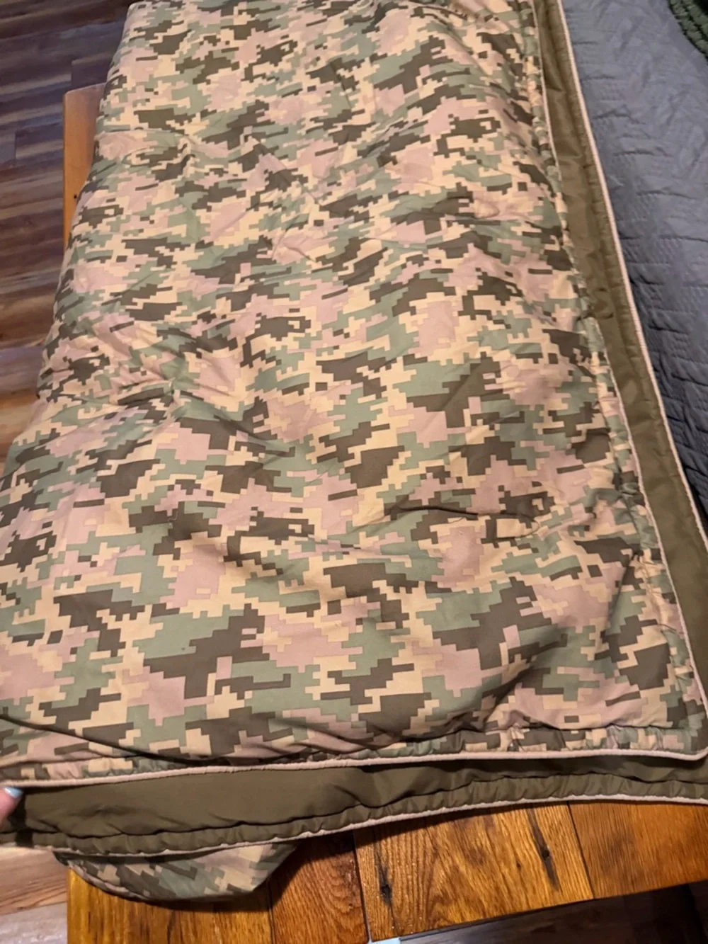 Full size comforter